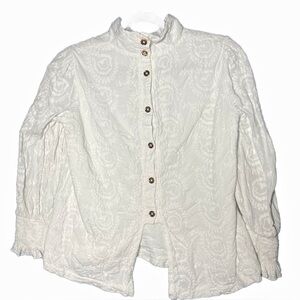 BURU embroidered creme mock neck long sleeve blouse with button back size Small